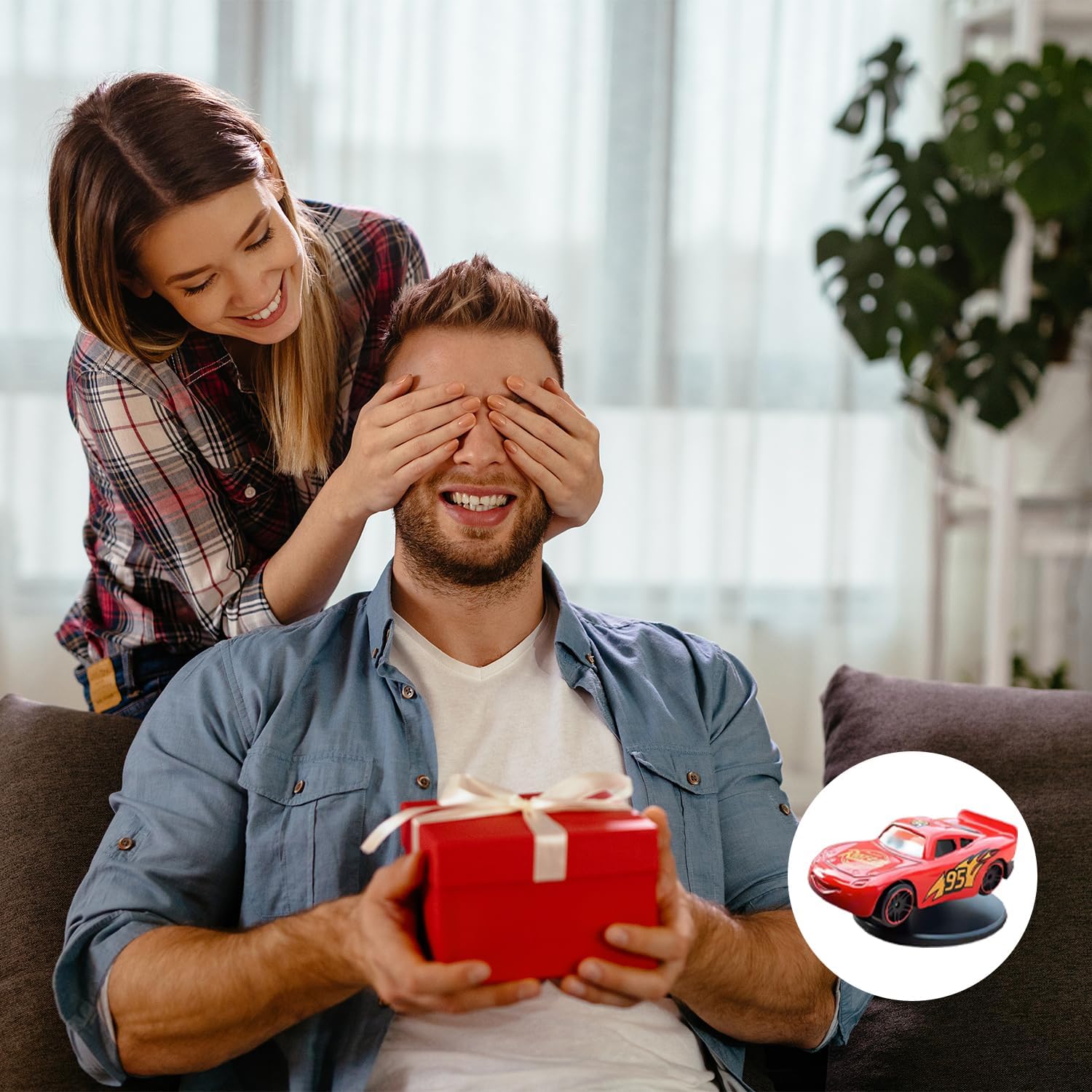 Dashboard Drift Car Alloy Car Model Drifting Spin Ornament, Vehicle Turn and Follow Drift, Cool Dashboard Decoration