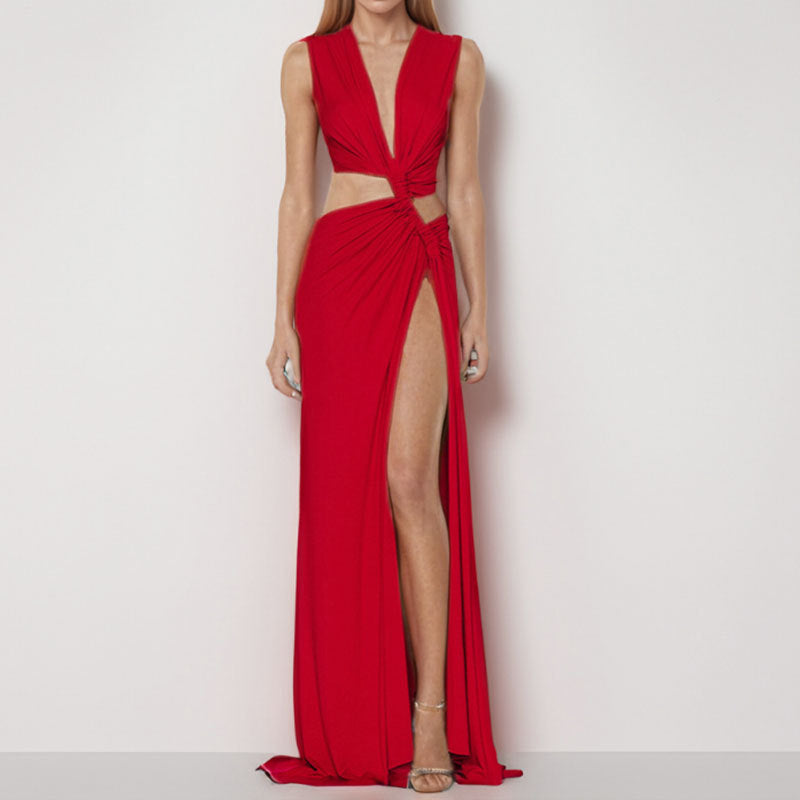 Cut - Out Knot Detail Maxi Dress: Bold & Glamorous
